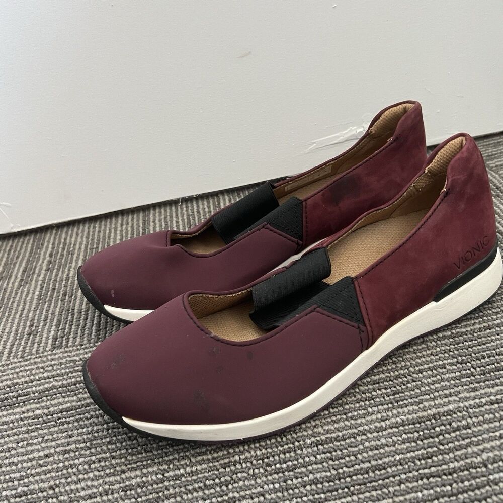 Vionic Burgundy Flats - Picture 4 of 9
